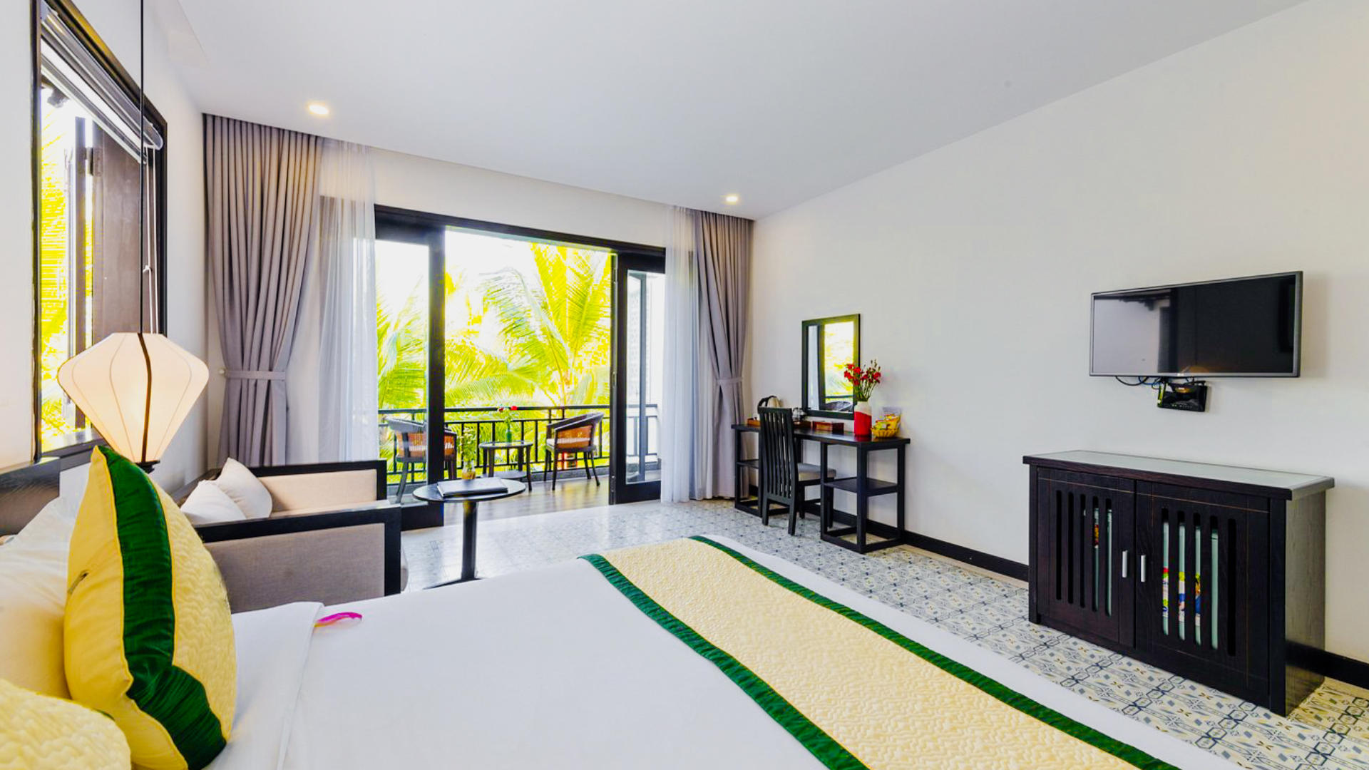 Gallery Karma Song Hoai