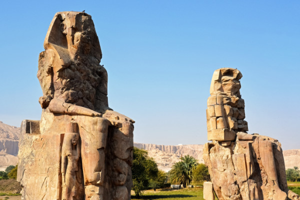 Karma Karnak Colosseum Of Memnon