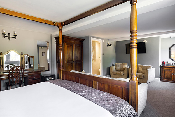 Karma Salford Hall Tudor Court Superior