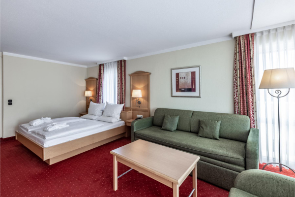 Karma Bavaria Classic Room Family